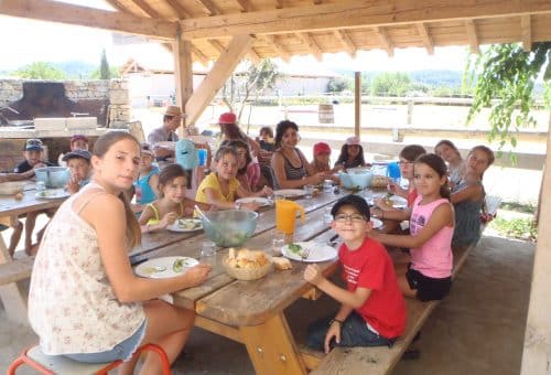 repas au sein des Espaces restauration au clos d'Alice