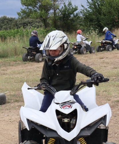 Séance de moto séjour enfants 6-9 ans dans l'Hérault