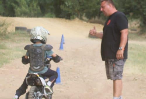 Séance de moto séjour enfants 6-9 ans dans l'Hérault